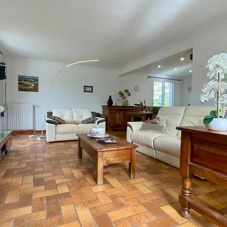 펜션 Maison Avec Piscine Et Grand Jardin Proche Souillac